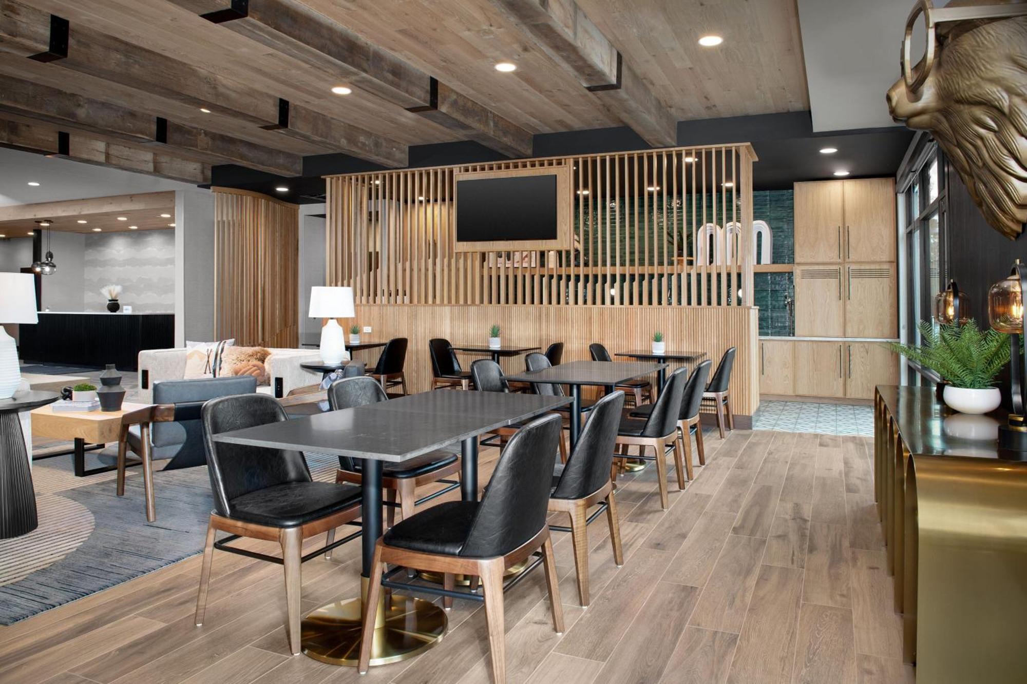 Springhill Suites By Marriott 桑德波因特 外观 照片